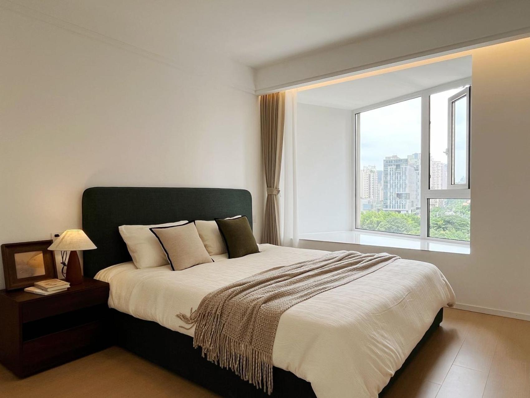 Sunny Abode 2bed River View Apartemen
